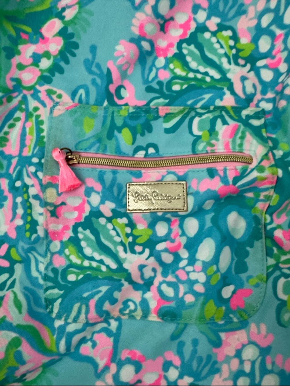 Lilly Pulitzer Vibrant Floral Drawstring Backpack in Aqua & Pink - Picture 2 of 3